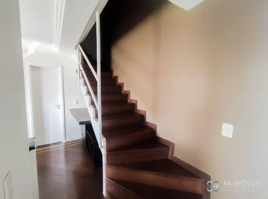 Foto 6 de Apartamento com 1 quarto à venda, 78m2 em Centro, Londrina - PR