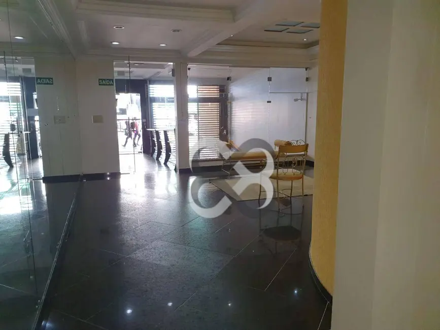 Apartamento com 3 quartos à venda, 194m2 em Centro, Londrina - PR - imagem 4 Foto 4 de Apartamento com 3 quartos à venda, 194m2 em Centro, Londrina - PR