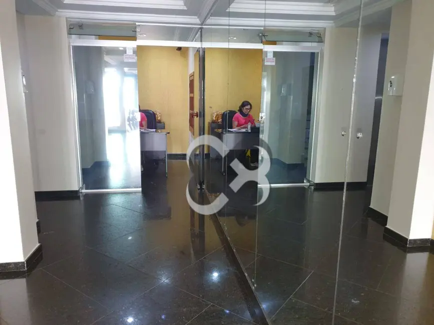 Apartamento com 3 quartos à venda, 194m2 em Centro, Londrina - PR - imagem 3 Foto 3 de Apartamento com 3 quartos à venda, 194m2 em Centro, Londrina - PR