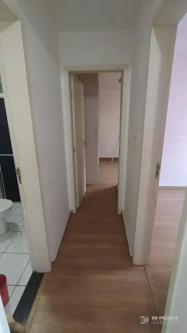 Apartamento com 2 quartos à venda, 60m2 em Londrina - PR - imagem 5 Foto 5 de Apartamento com 2 quartos à venda, 60m2 em Londrina - PR