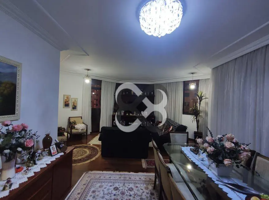 Apartamento com 4 quartos à venda, 310m2 em Jardim Agari, Londrina - PR - imagem 3 Foto 3 de Apartamento com 4 quartos à venda, 310m2 em Jardim Agari, Londrina - PR