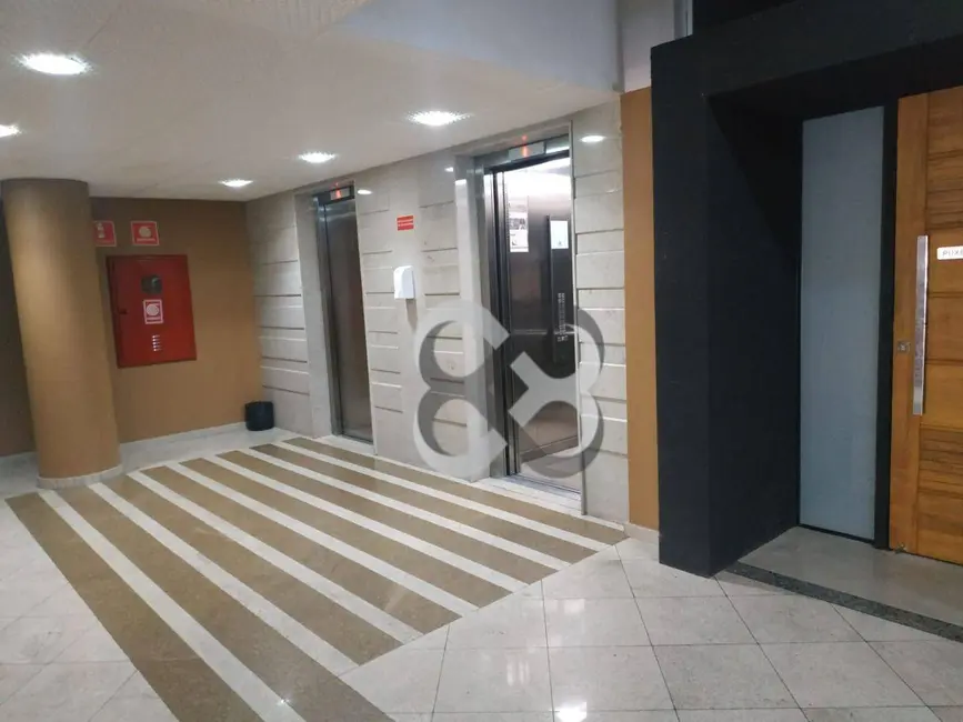 Foto 3 de Sala Comercial à venda, 80m2 em Centro, Londrina - PR