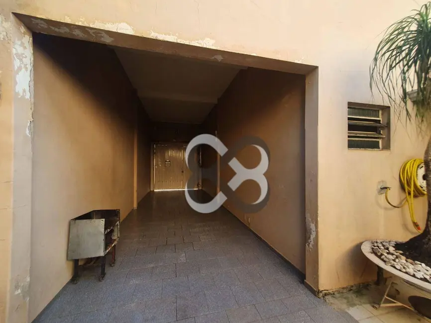 Foto 3 de Casa com 3 quartos à venda, 250m2 em Leonor, Londrina - PR