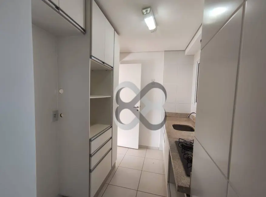 Apartamento com 2 quartos à venda, 120m2 em Londrina - PR - imagem 8 Foto 8 de Apartamento com 2 quartos à venda, 120m2 em Londrina - PR