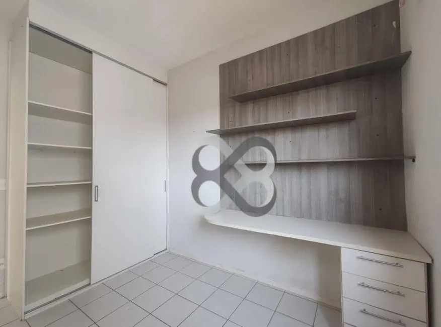 Apartamento com 3 quartos à venda, 90m2 em Parque Jamaica, Londrina - PR - imagem 7 Foto 7 de Apartamento com 3 quartos à venda, 90m2 em Parque Jamaica, Londrina - PR