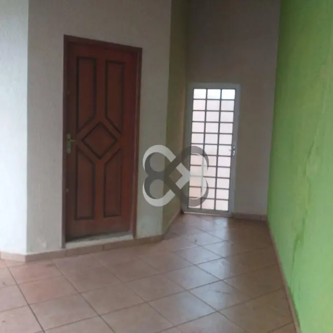 Foto 1 de Casa com 3 quartos para alugar, 246m2 em Jardim Guararapes, Londrina - PR