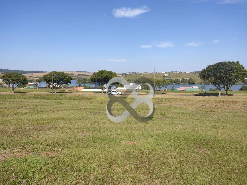 Terreno / Lote à venda, 1500m2 em Sertanopolis - PR - imagem 3 Foto 3 de Terreno / Lote à venda, 1500m2 em Sertanopolis - PR