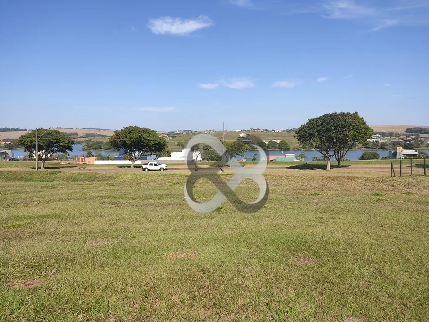 Terreno / Lote à venda, 1500m2 em Sertanopolis - PR - imagem 4 Foto 4 de Terreno / Lote à venda, 1500m2 em Sertanopolis - PR