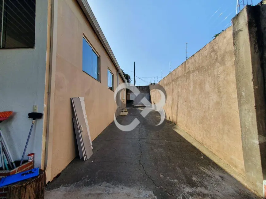 Foto 2 de Chácara com 3 quartos à venda, 621m2 em Jardim Império do Sol, Londrina - PR