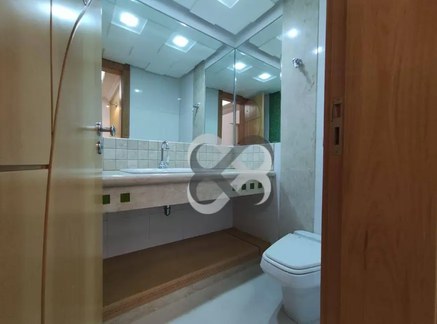 Apartamento com 5 quartos à venda e para alugar, 800m2 em Londrina - PR - imagem 3 Foto 3 de Apartamento com 5 quartos à venda e para alugar, 800m2 em Londrina - PR