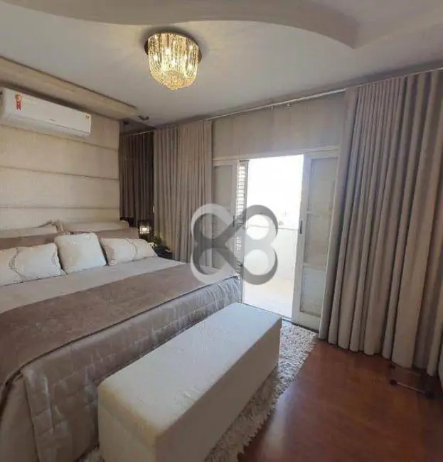 Casa de Condomínio com 3 quartos à venda, 300m2 em Parque Jamaica, Londrina - PR - imagem 9 Foto 9 de Casa de Condomínio com 3 quartos à venda, 300m2 em Parque Jamaica, Londrina - PR