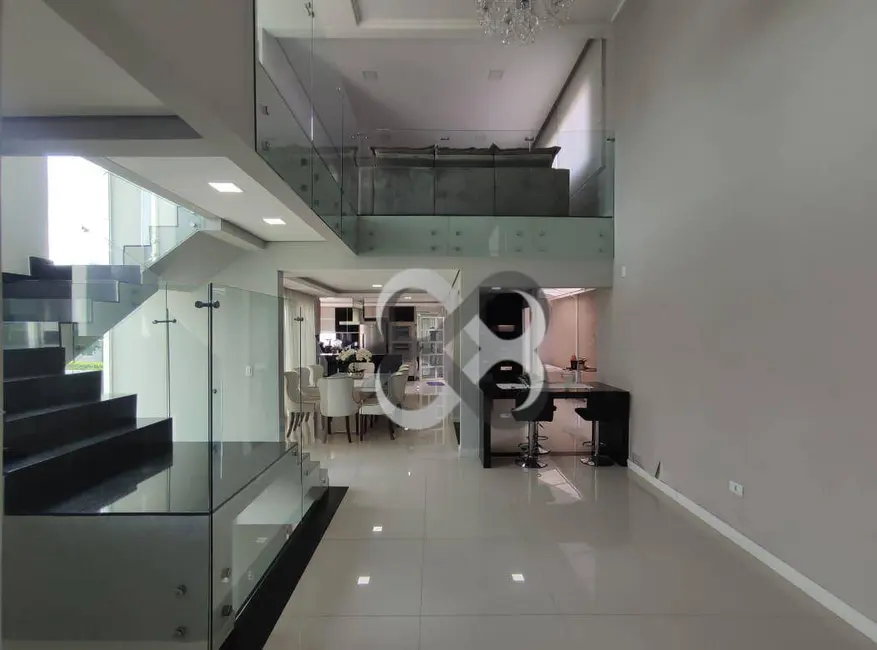 Casa de Condomínio com 3 quartos à venda, 365m2 em Aragarça, Londrina - PR - imagem 5 Foto 5 de Casa de Condomínio com 3 quartos à venda, 365m2 em Aragarça, Londrina - PR