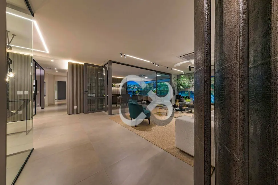 Foto 2 de Apartamento com 4 quartos à venda, 232m2 em Bela Suiça, Londrina - PR