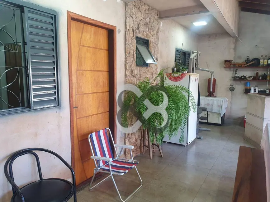Foto 7 de Casa com 3 quartos à venda, 250m2 em Conjunto Café, Londrina - PR