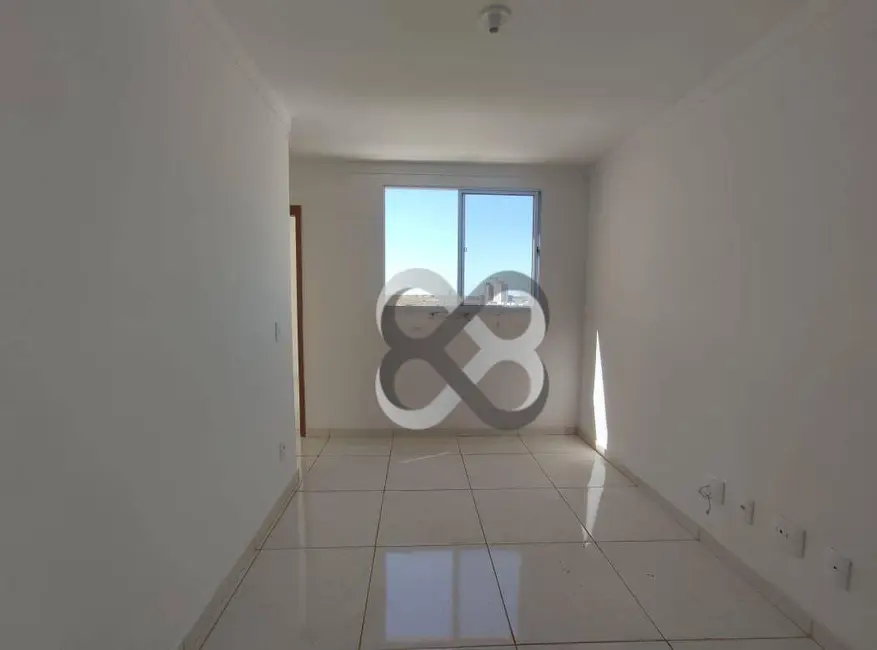 Apartamento com 2 quartos para alugar, 50m2 em Londrina - PR - imagem 3 Foto 3 de Apartamento com 2 quartos para alugar, 50m2 em Londrina - PR