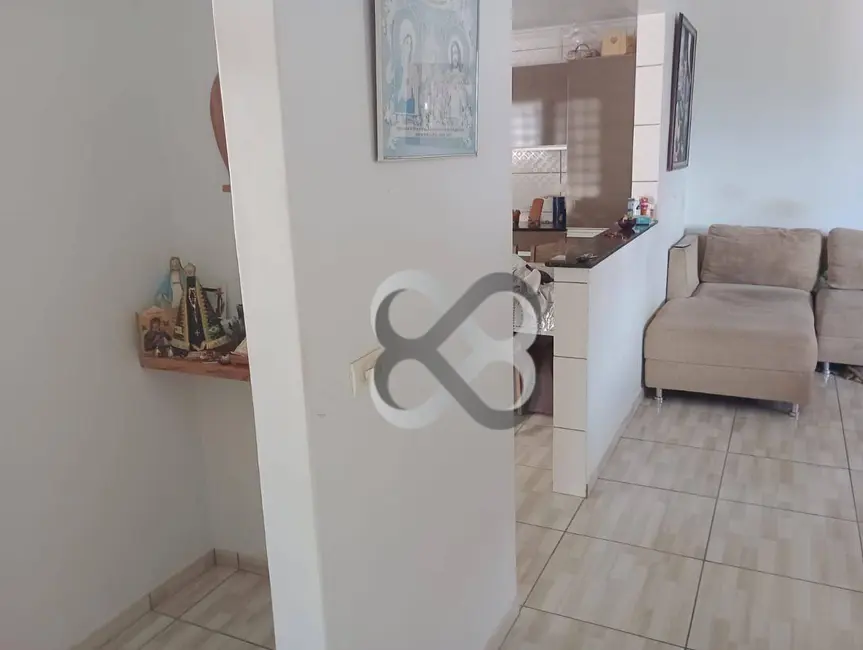 Casa com 2 quartos à venda, 258m2 em Residencial Abussafe, Londrina - PR - imagem 8 Foto 8 de Casa com 2 quartos à venda, 258m2 em Residencial Abussafe, Londrina - PR