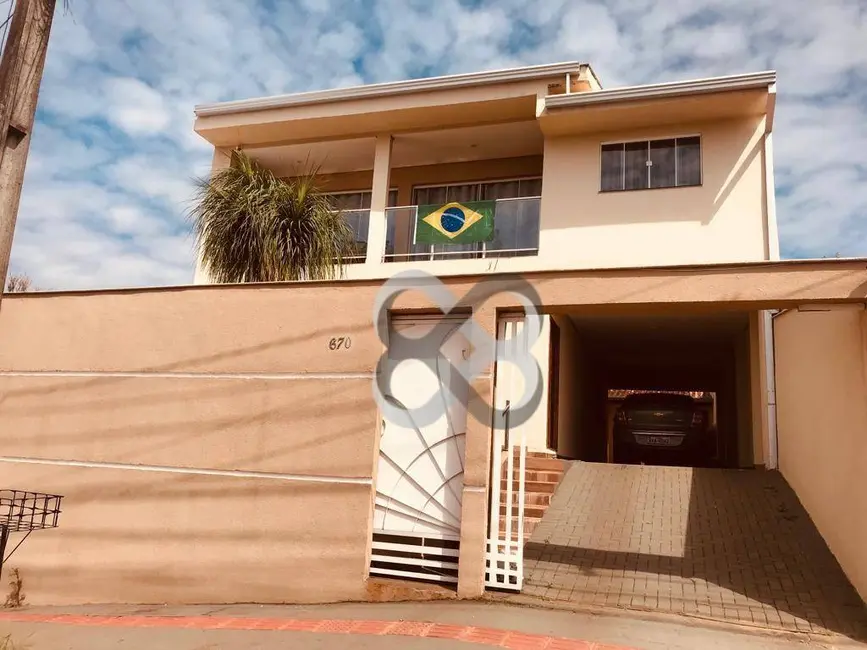 Foto 1 de Sobrado com 3 quartos à venda, 250m2 em Jardim Tókio, Londrina - PR