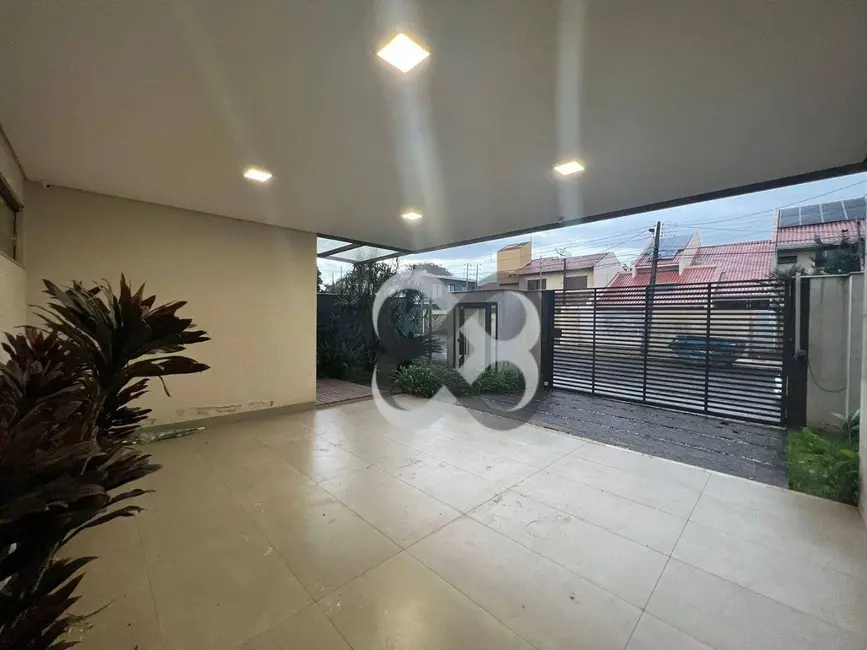 Foto 5 de Casa com 4 quartos à venda, 500m2 em Mediterrâneo, Londrina - PR