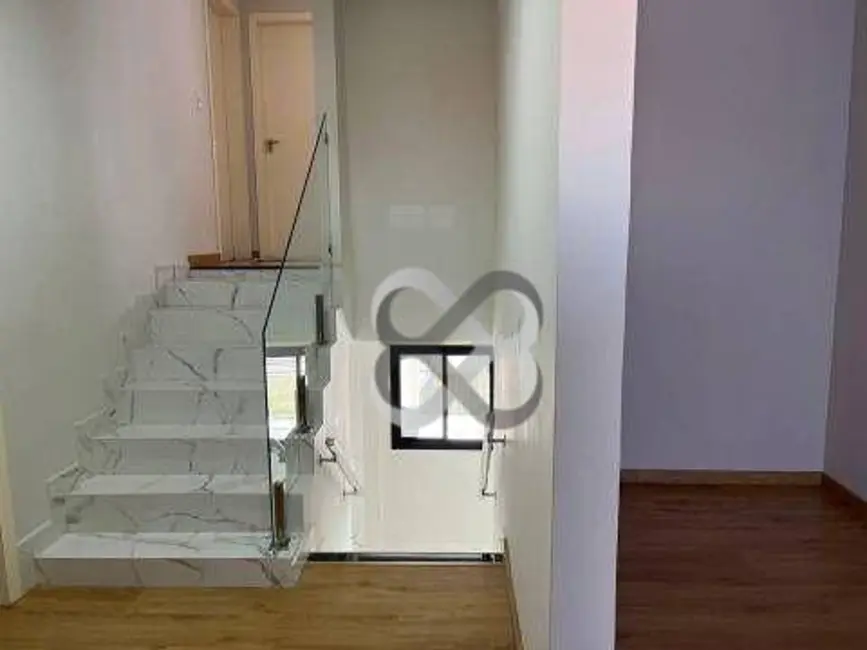 Casa com 4 quartos à venda, 500m2 em Jardim Lolata, Londrina - PR - imagem 9 Foto 9 de Casa com 4 quartos à venda, 500m2 em Jardim Lolata, Londrina - PR