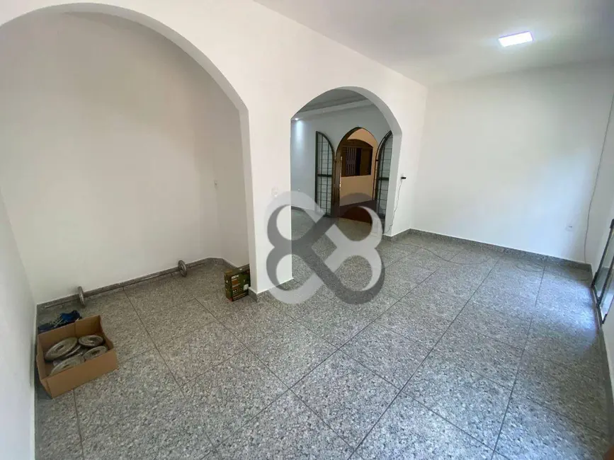 Foto 7 de Casa com 3 quartos à venda, 300m2 em Jardim Presidente, Londrina - PR