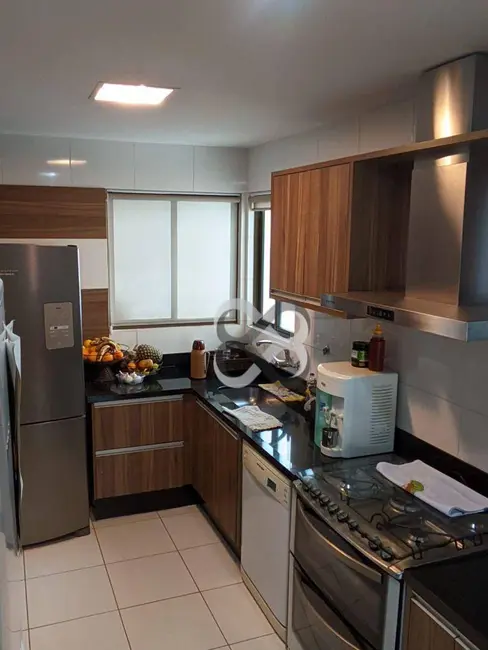 Foto 9 de Apartamento com 3 quartos à venda, 250m2 em Gleba Fazenda Palhano, Londrina - PR