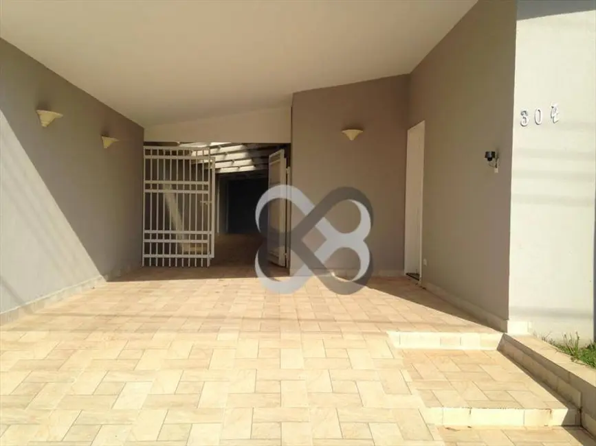 Foto 3 de Casa com 3 quartos para alugar, 340m2 em San Remo, Londrina - PR