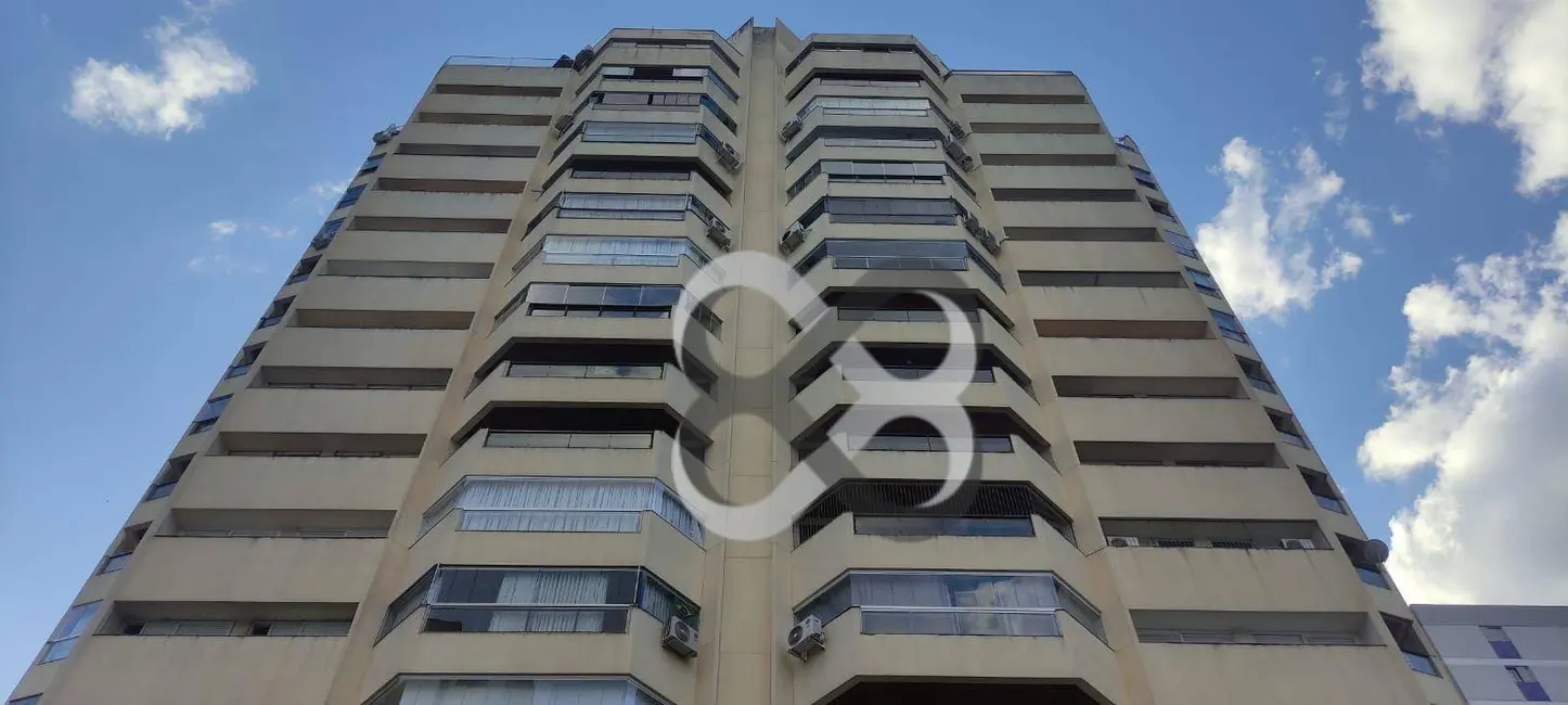 Foto 1 de Apartamento com 3 quartos à venda, 174m2 em Centro, Londrina - PR