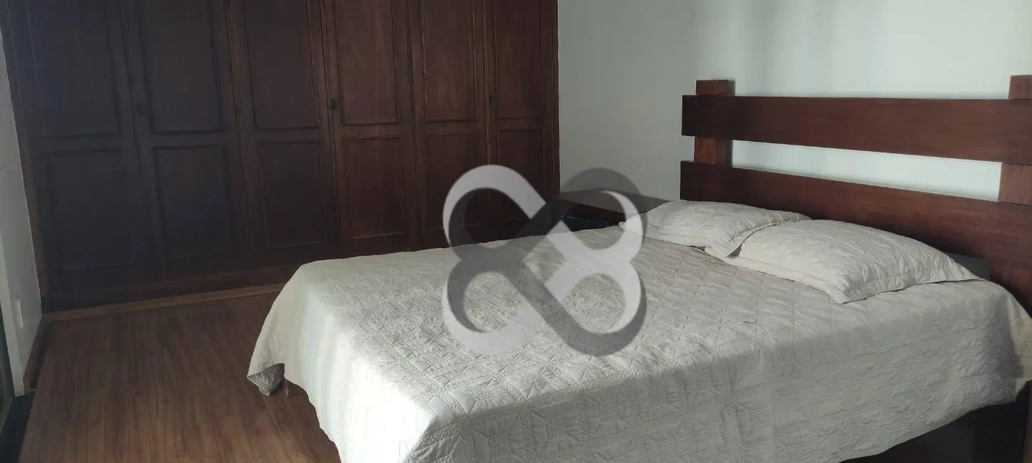 Apartamento com 3 quartos à venda, 174m2 em Centro, Londrina - PR - imagem 9 Foto 9 de Apartamento com 3 quartos à venda, 174m2 em Centro, Londrina - PR
