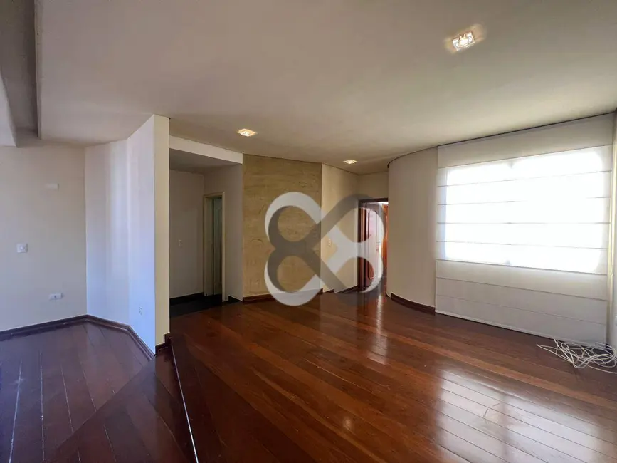 Apartamento com 4 quartos à venda, 637m2 em Centro, Londrina - PR - imagem 3 Foto 3 de Apartamento com 4 quartos à venda, 637m2 em Centro, Londrina - PR