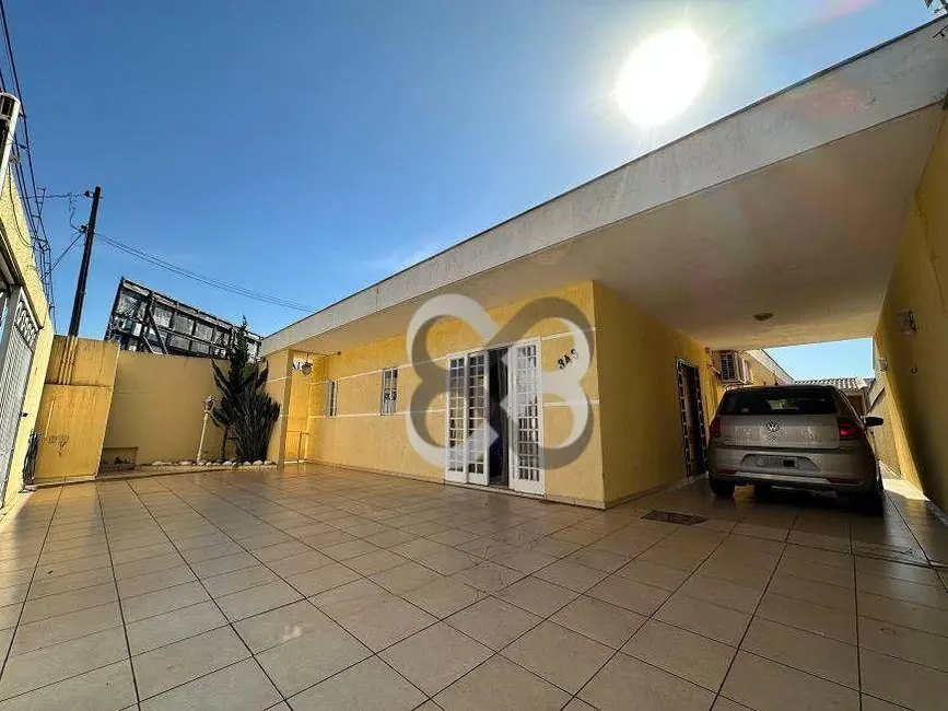Foto 1 de Casa com 5 quartos para alugar, 390m2 em Santos Dumont, Londrina - PR