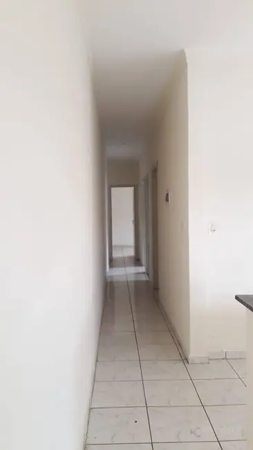 Casa com 3 quartos à venda, 125m2 em Alto da Boa Vista, Londrina - PR - imagem 5 Foto 5 de Casa com 3 quartos à venda, 125m2 em Alto da Boa Vista, Londrina - PR