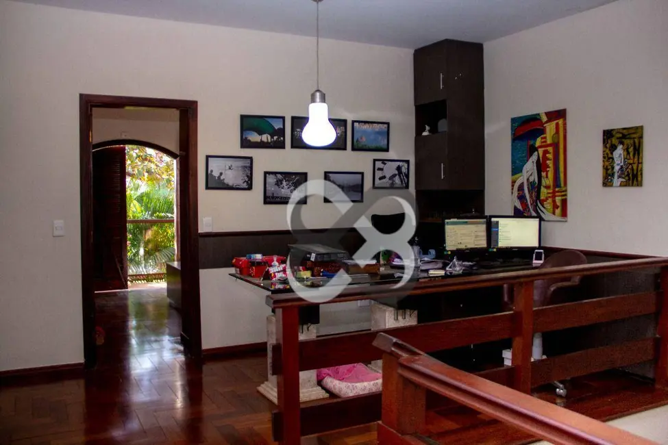 Sobrado com 5 quartos à venda, 370m2 em Jardim Presidente, Londrina - PR - imagem 4 Foto 4 de Sobrado com 5 quartos à venda, 370m2 em Jardim Presidente, Londrina - PR