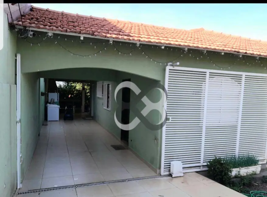 Foto 1 de Casa com 3 quartos à venda, 300m2 em Santa Mônica, Londrina - PR