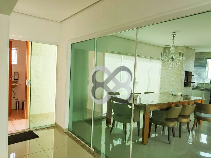 Apartamento com 3 quartos à venda, 106m2 em Vitória, Londrina - PR - imagem 5 Foto 5 de Apartamento com 3 quartos à venda, 106m2 em Vitória, Londrina - PR