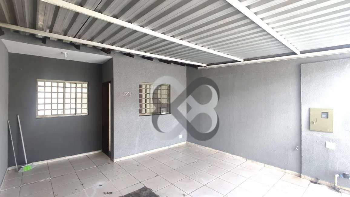 Foto 2 de Casa com 3 quartos à venda, 125m2 em Jardim Planalto, Londrina - PR