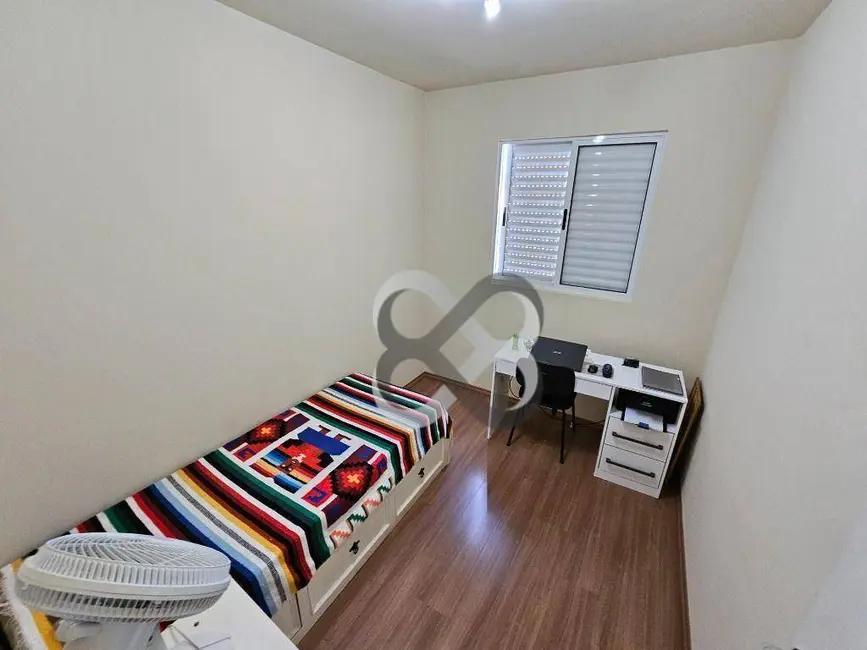 Apartamento com 2 quartos para alugar, 105m2 em Aurora, Londrina - PR - imagem 9 Foto 9 de Apartamento com 2 quartos para alugar, 105m2 em Aurora, Londrina - PR