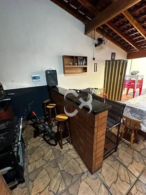 Foto 9 de Casa com 2 quartos à venda, 254m2 em Maria Lúcia, Londrina - PR