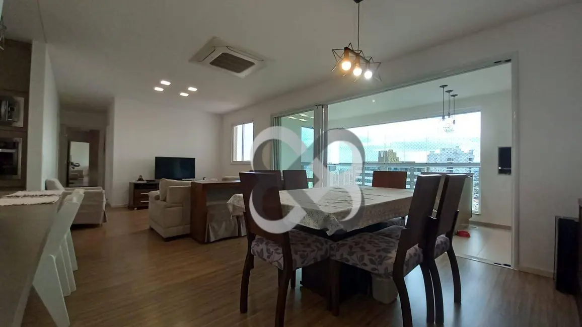 Apartamento com 3 quartos à venda, 234m2 em Andrade, Londrina - PR - imagem 5 Foto 5 de Apartamento com 3 quartos à venda, 234m2 em Andrade, Londrina - PR