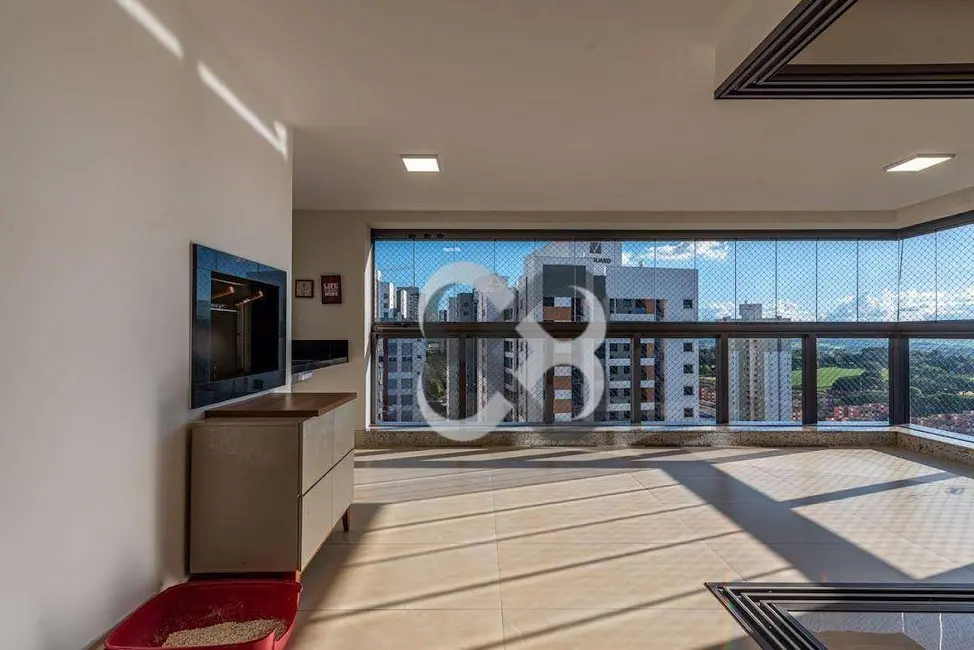 Foto 2 de Apartamento com 4 quartos à venda, 216m2 em Gleba Fazenda Palhano, Londrina - PR