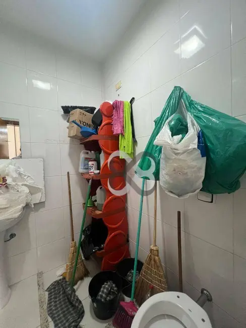 Foto 8 de Armazém / Galpão à venda, 369m2 em Londrina - PR