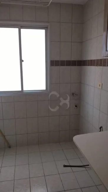 Foto 6 de Apartamento com 2 quartos à venda, 76m2 em Centro, Londrina - PR