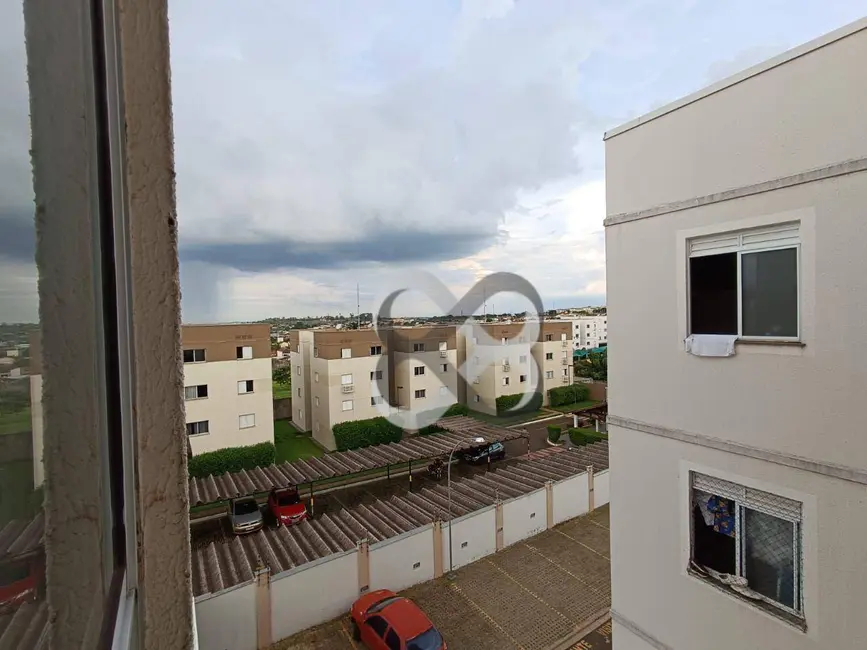 Apartamento com 2 quartos à venda, 50m2 em Conjunto Habitacional João Turquino, Londrina - PR - imagem 9 Foto 9 de Apartamento com 2 quartos à venda, 50m2 em Conjunto Habitacional João Turquino, Londrina - PR