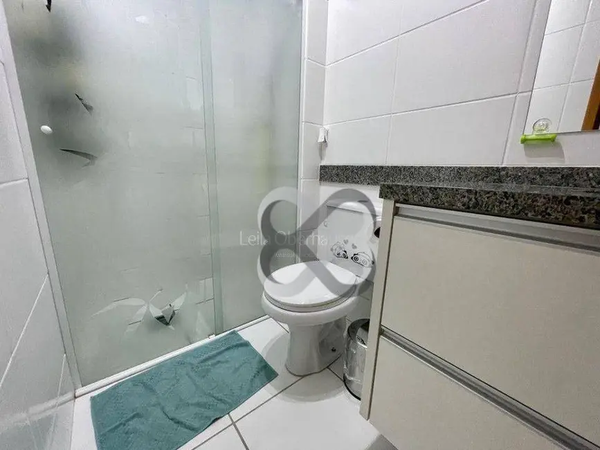 Apartamento com 2 quartos à venda, 100m2 em Centro, Londrina - PR - imagem 6 Foto 6 de Apartamento com 2 quartos à venda, 100m2 em Centro, Londrina - PR
