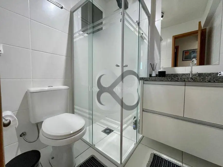 Apartamento com 2 quartos à venda, 100m2 em Centro, Londrina - PR - imagem 5 Foto 5 de Apartamento com 2 quartos à venda, 100m2 em Centro, Londrina - PR