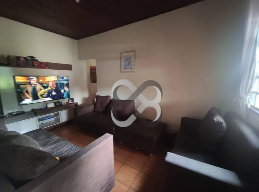 Foto 2 de Casa com 3 quartos à venda, 250m2 em Leonor, Londrina - PR