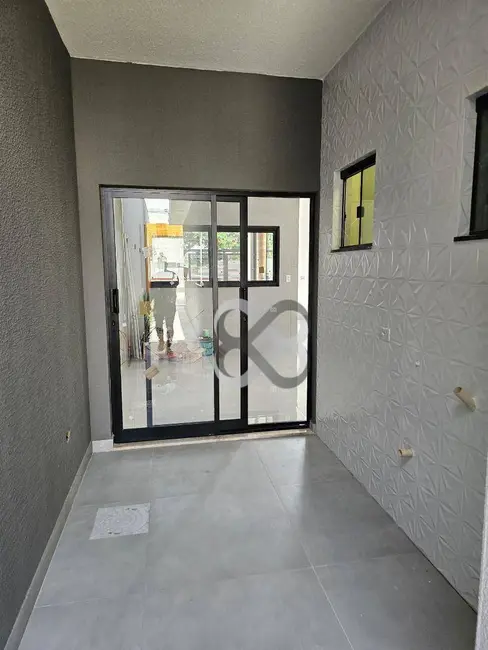 Casa com 3 quartos à venda, 180m2 em Londrina - PR - imagem 5 Foto 5 de Casa com 3 quartos à venda, 180m2 em Londrina - PR