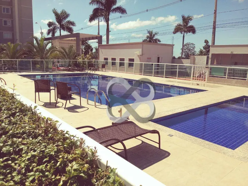 Foto 13 de Apartamento com 2 quartos à venda, 45m2 em Londrina - PR