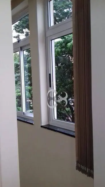 Sala Comercial à venda e para alugar, 66m2 em Centro, Londrina - PR - imagem 7 Foto 7 de Sala Comercial à venda e para alugar, 66m2 em Centro, Londrina - PR