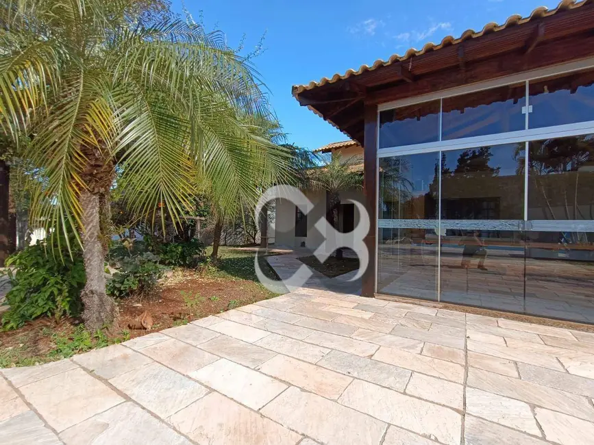 Foto 7 de Chácara com 3 quartos à venda, 2500m2 em Jardim Itatiaia 2, Londrina - PR