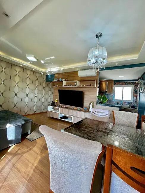 Apartamento com 2 quartos à venda, 120m2 em Londrina - PR - imagem 8 Foto 8 de Apartamento com 2 quartos à venda, 120m2 em Londrina - PR